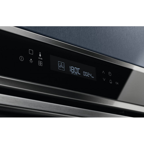 Духовой шкаф Электрический Electrolux EOE7P31X